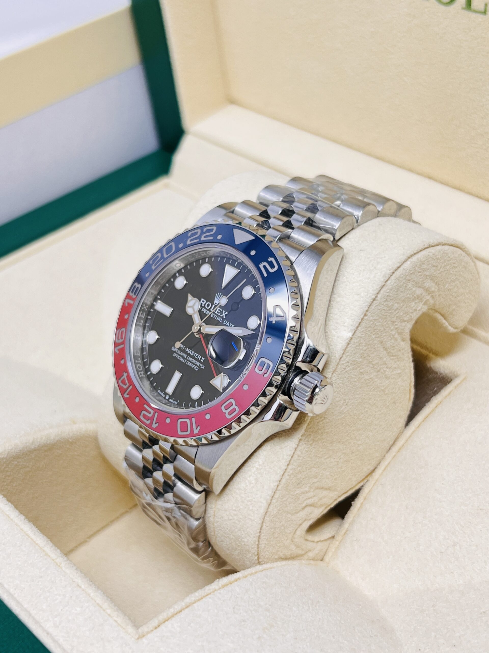 Rolex Gmt Master II Pepsi Ref 126710BLRO Full Set 2018 - immagine 3