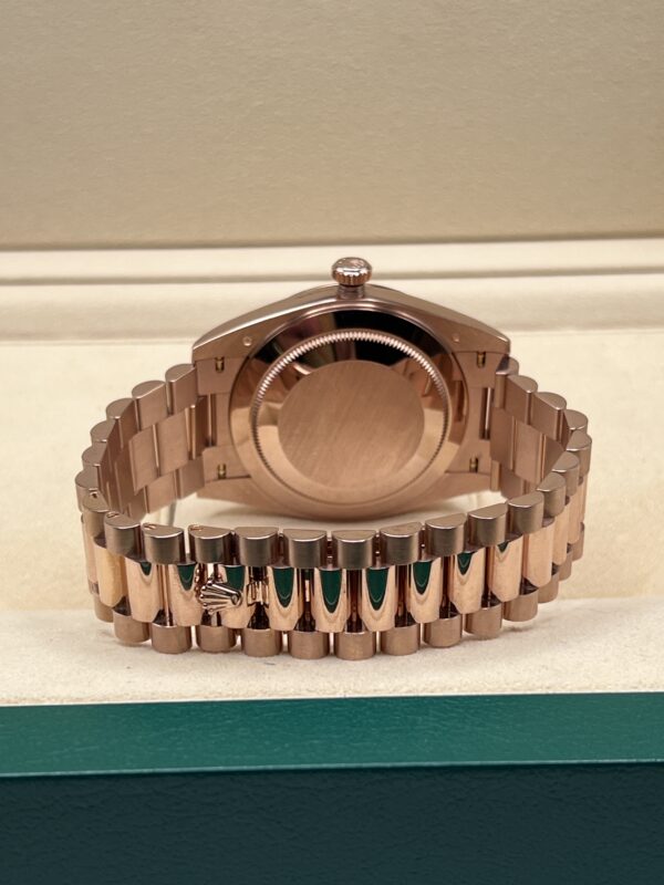 Rolex Daydate Choco Brill Oro Rosa Ref 228235 Garanzia Rolex 2020 - immagine 7