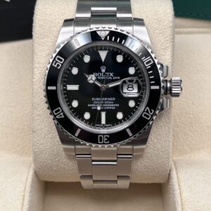 Rolex Submariner Date Ref 116610LN Full Set 2016
