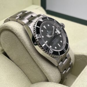 Rolex Submariner Date Ref 16610 - RRR - Garanzia Italia 2009