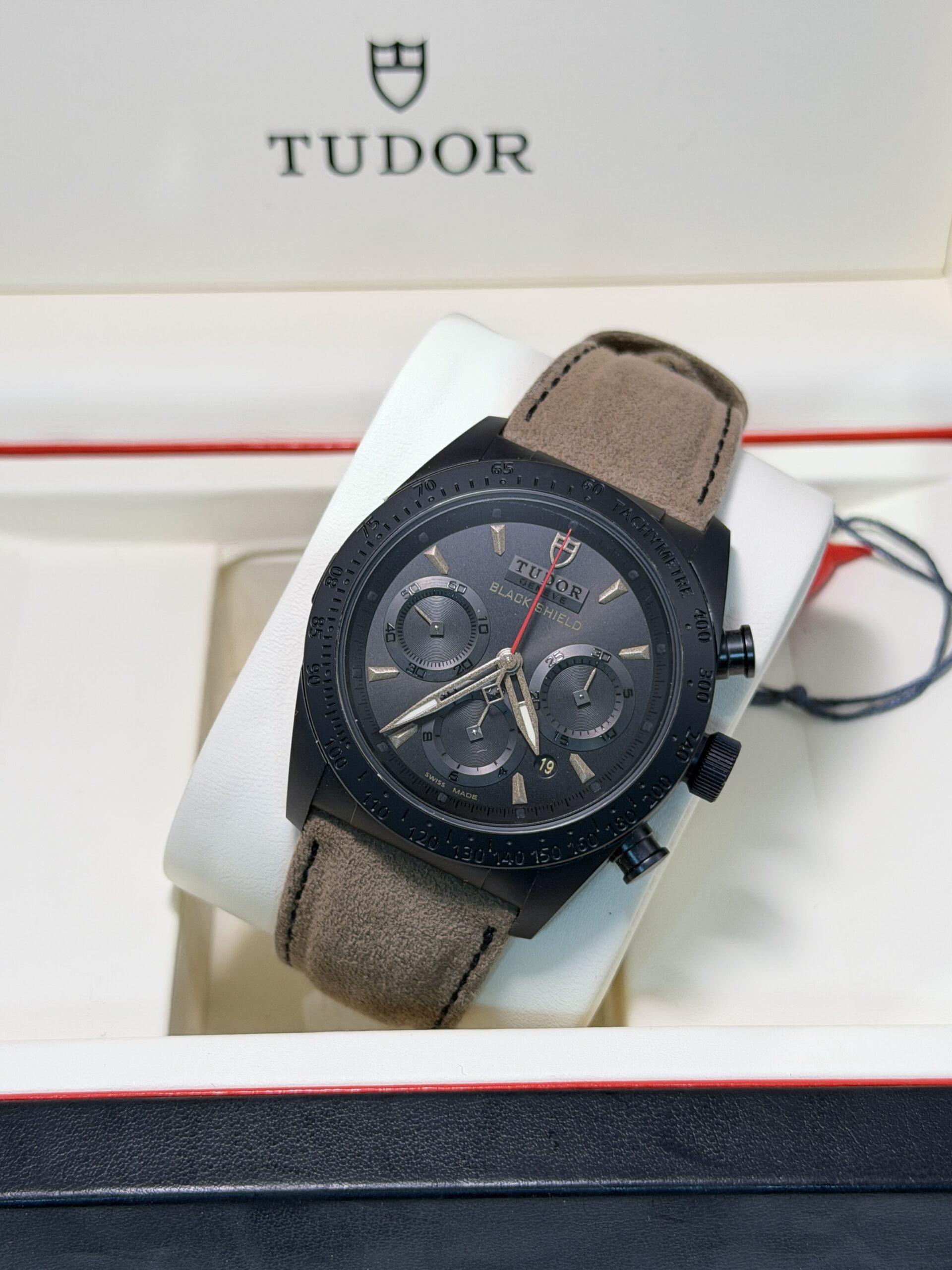 Tudor - Fastrider Black Shield Ref. 42000CN - immagine 9