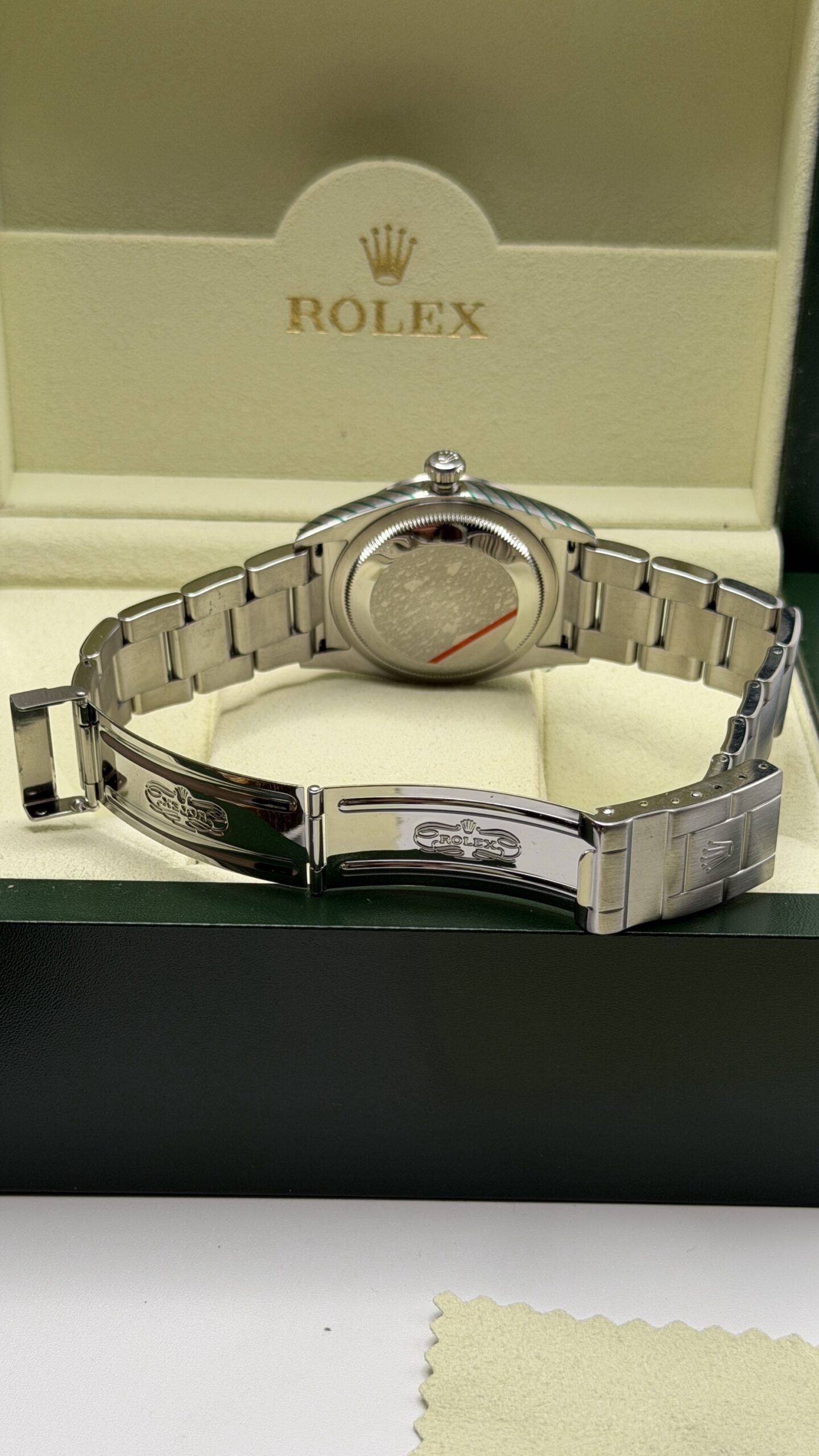 Rolex - Explorer Ref. 114270 - immagine 10