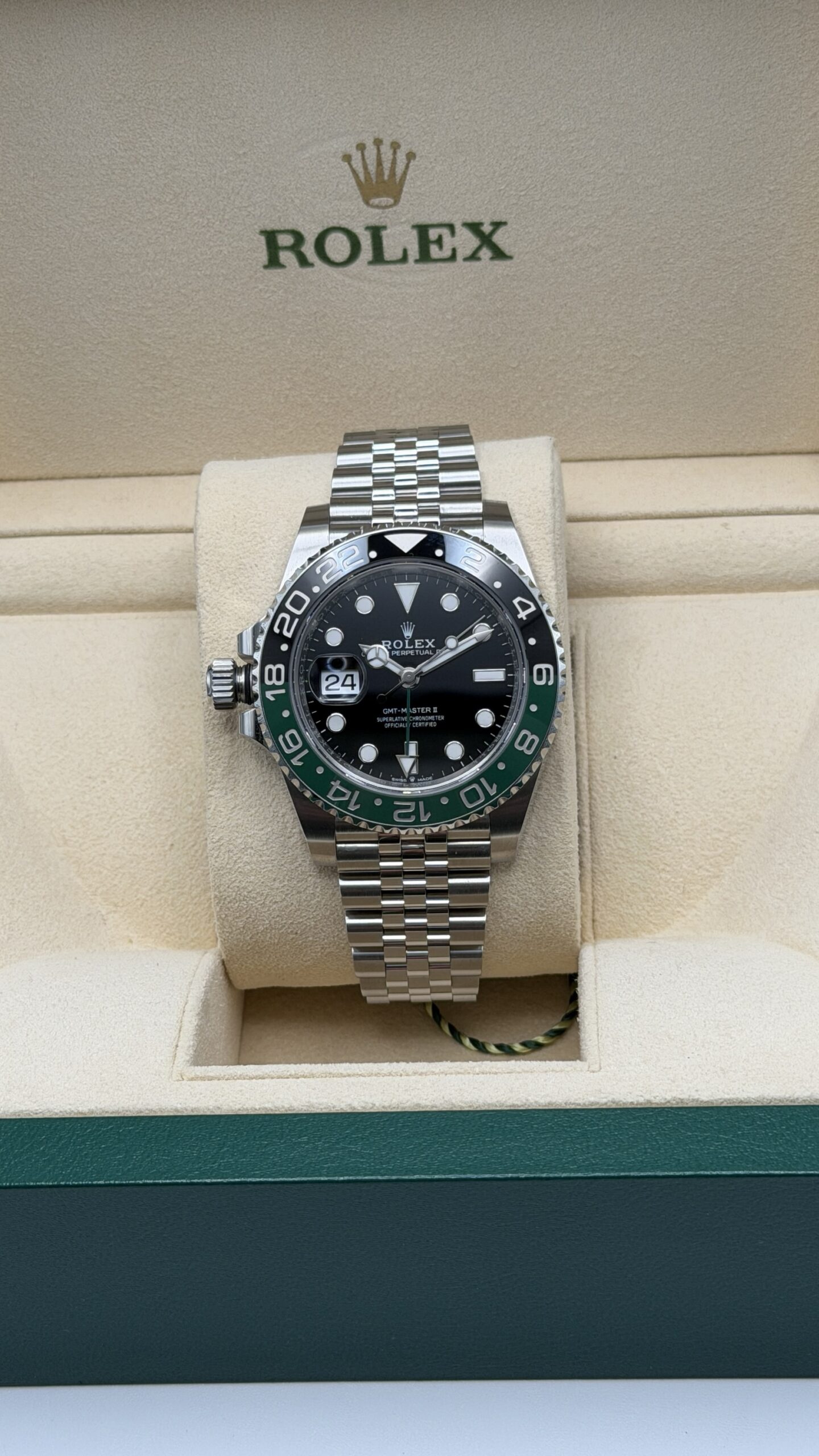 Rolex - GMT Master II Ref. 126720VTNR