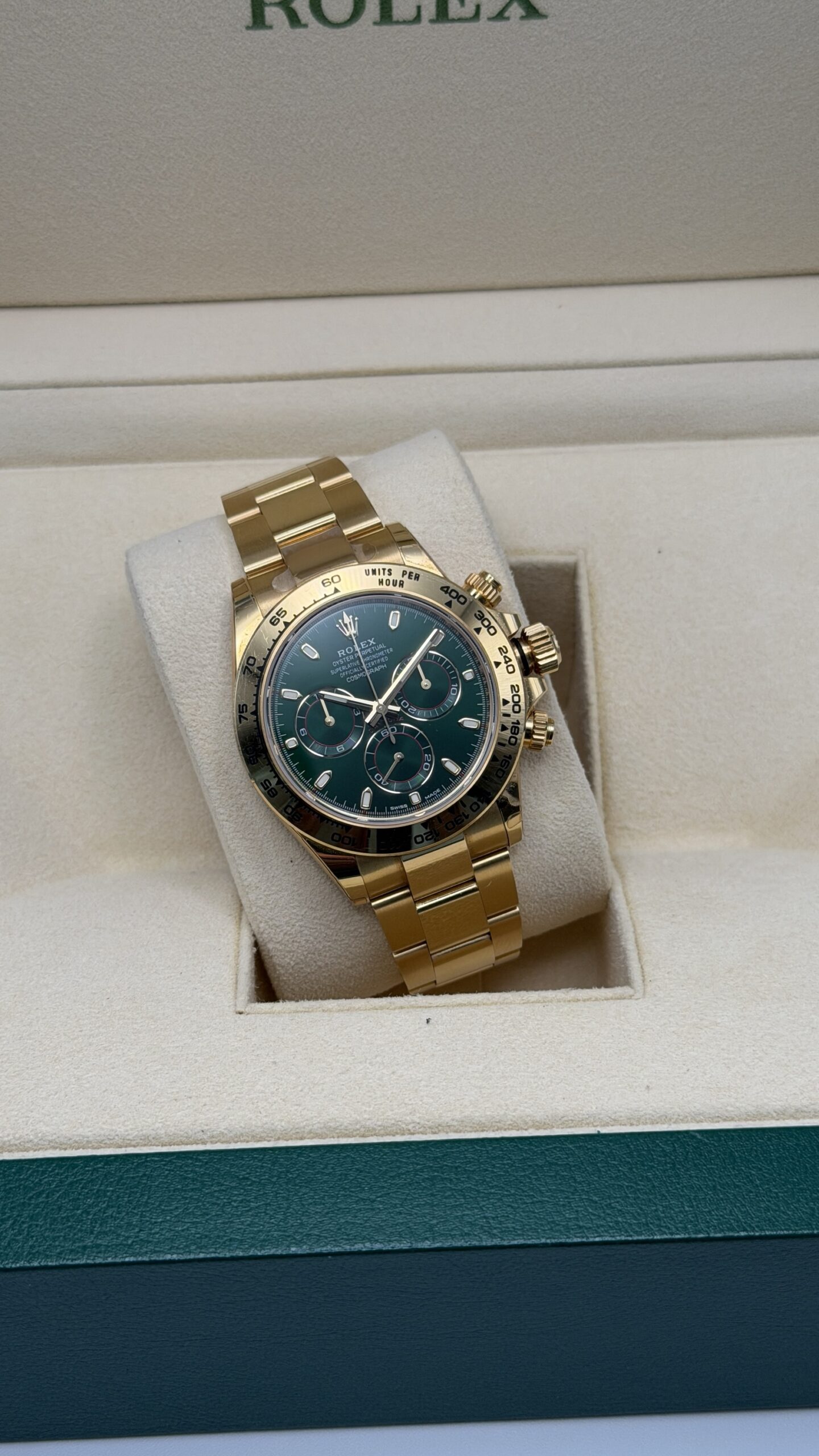Rolex - Daytona Green Dial Ref. 116508 - immagine 3
